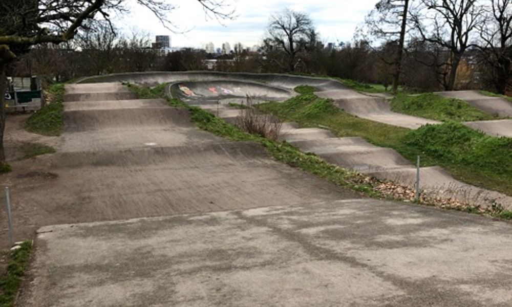 BMX Track / pump track
