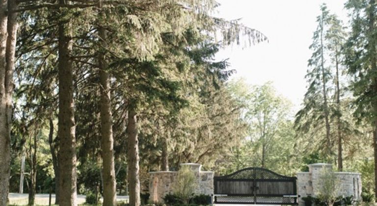 Country Vacation Home on 10 Picturesque Acres 