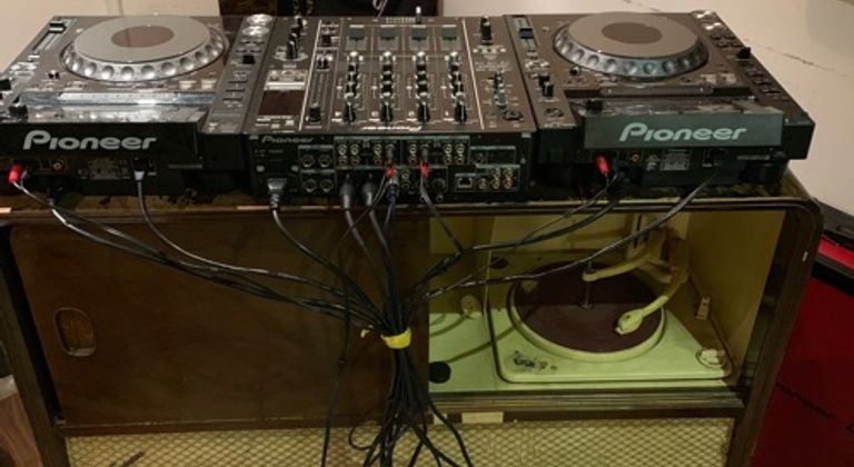 No Such Place - A creative space / secret speakeasy in Covent Garden