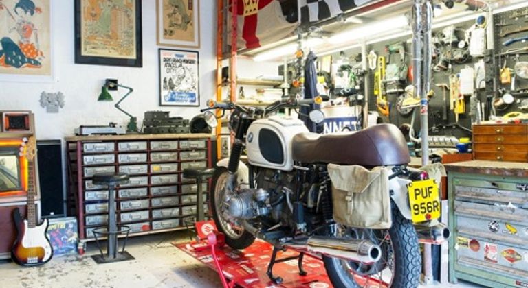 Motorbike Garage