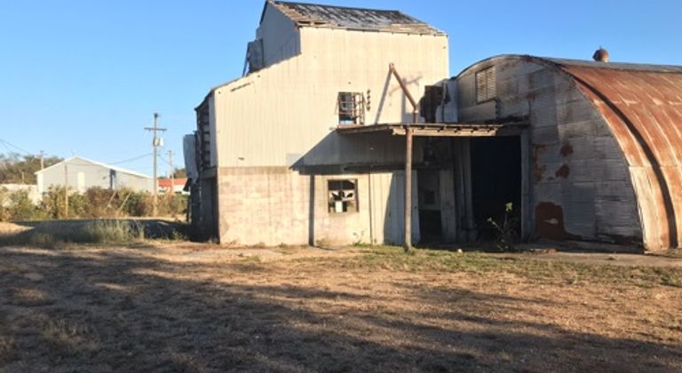 Downtown wagoner ok