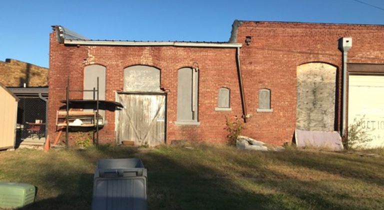 Downtown wagoner ok