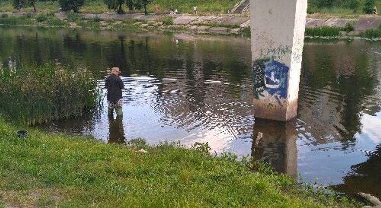 Pishokhidnyi mist Rusanivs'ka