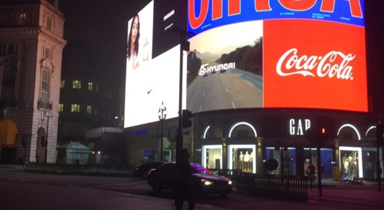 Piccadilly Circus 