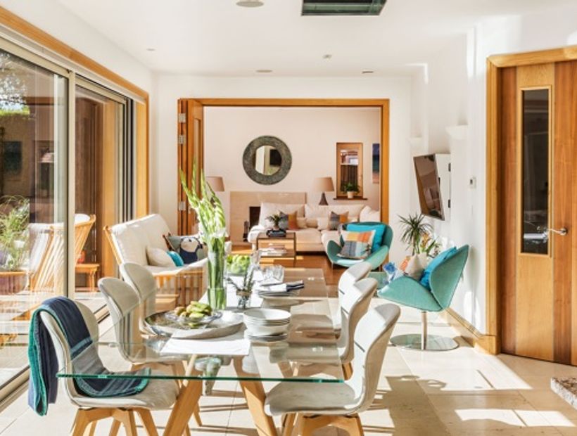 Eco location house indoor pool Woking 24 mins London, 5