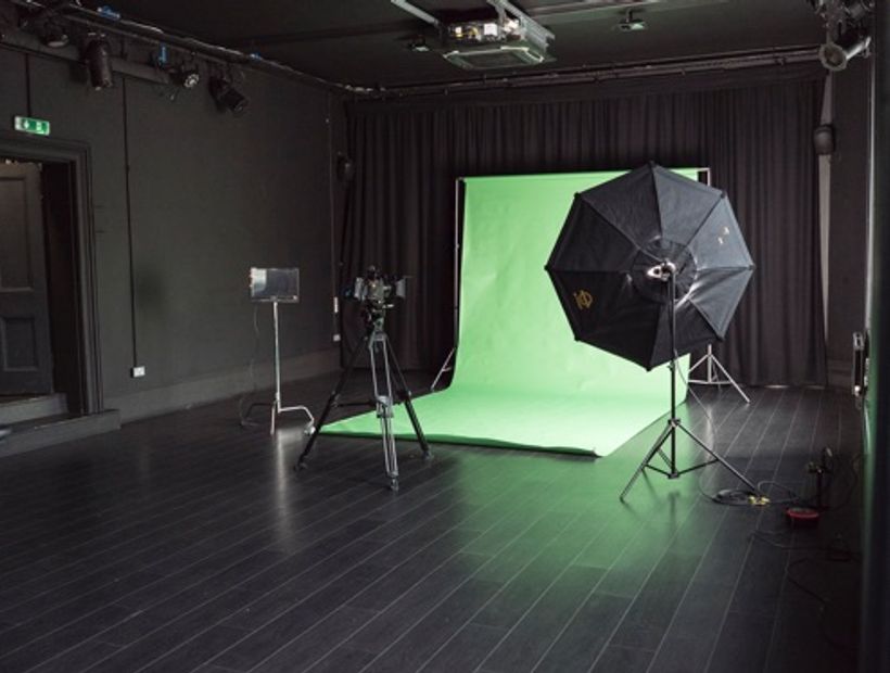 Black-out Studio 3