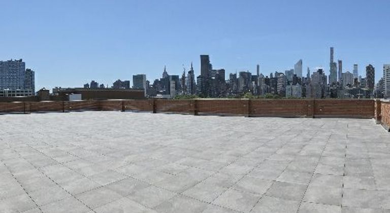The Bordone LIC 