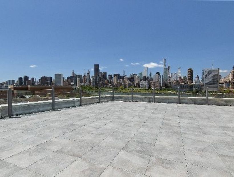 The Bordone LIC  5