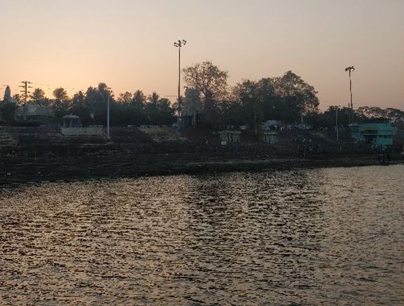 Island in Godavari 2