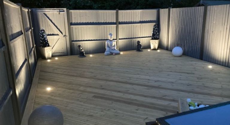 London Outside Terrace Area