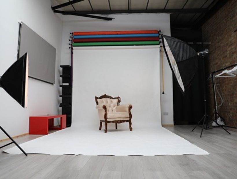 Versatile Photo/Podcast Studio 3