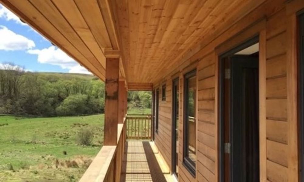 Canadian Style Lodge & Farm Retreat