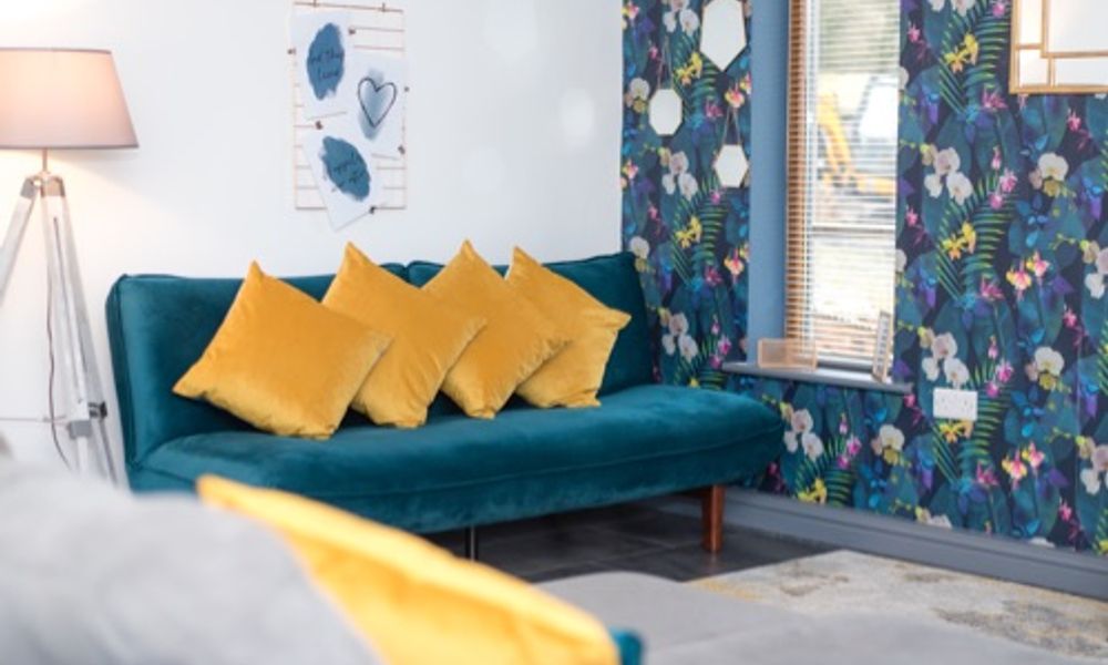 Canadian Style Lodge & Farm Retreat