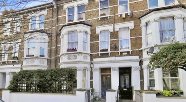 Modern Style Victorian Conversion - High Ceiling / Large Windows Apartment | Flat W9 Queens Park / Maida Vale