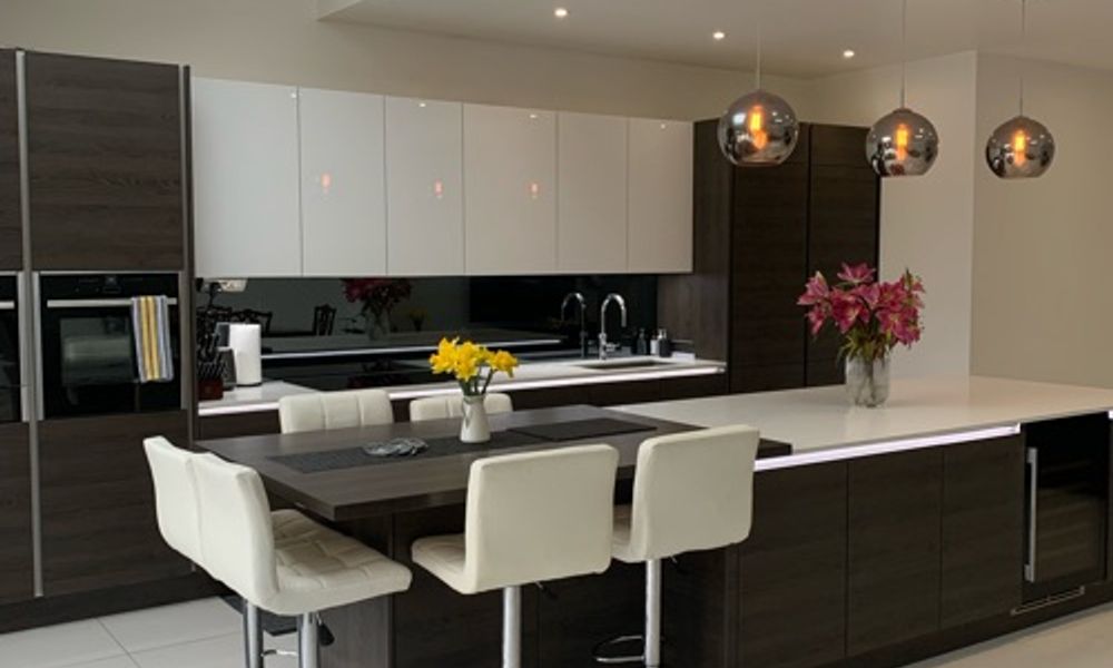 Modern North London family house Large patio and garden