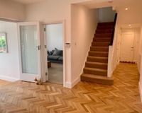 Bright & Spacious Home with Open Plan Kitchen & Large Garden in North London 4